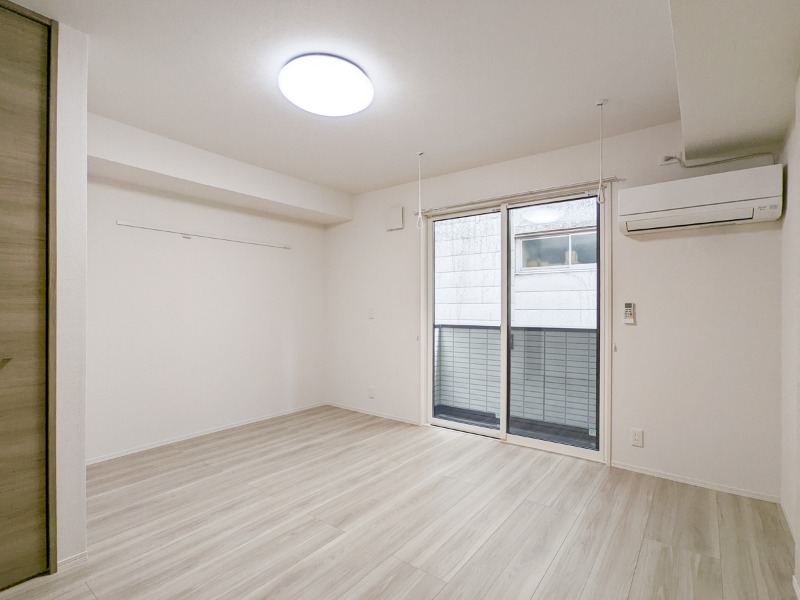 居室・リビング　図面と現状に相違がある場合には現状を優先