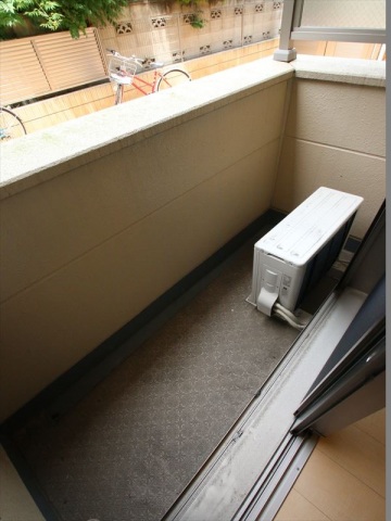 バルコニー　バルコニー
