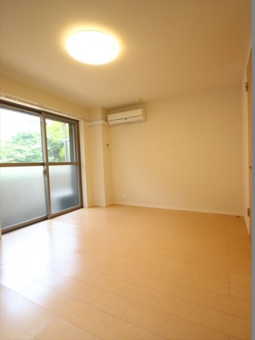 居室・リビング　7.2帖洋室