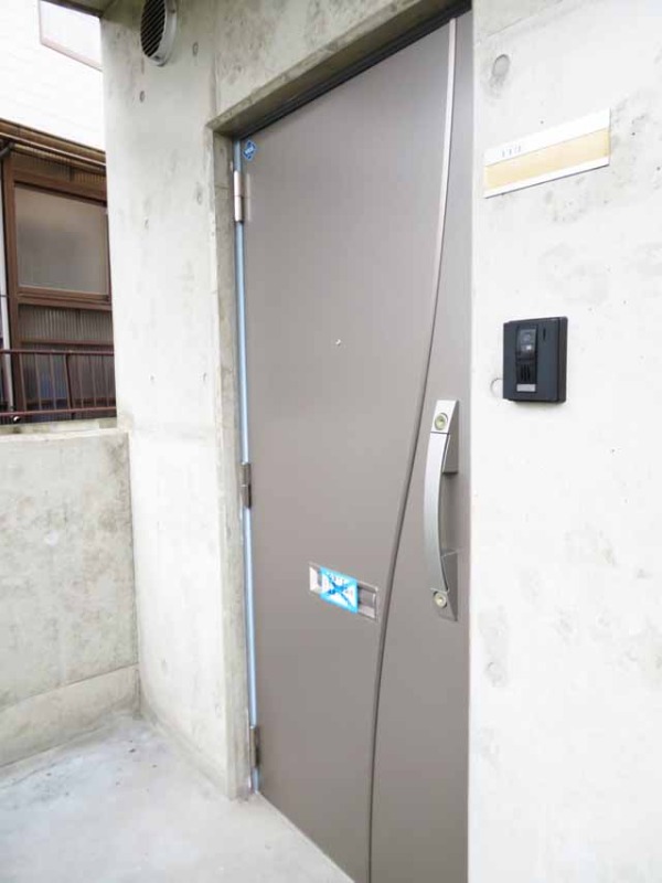 その他　玄関ドア（イメージ）