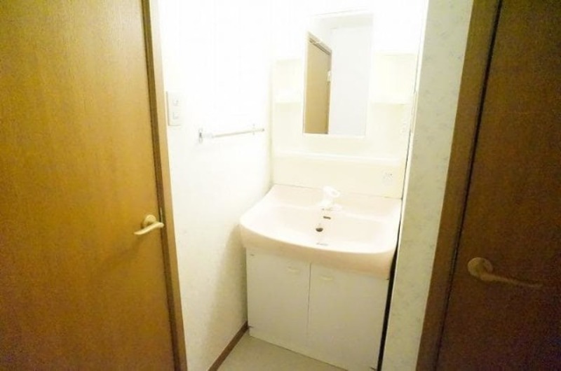 洗面設備　図面と現状に相違がある場合には現状を優先