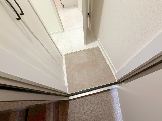 玄関　素敵な玄関は毎朝あなたを元気に送りだしてくれますよ。