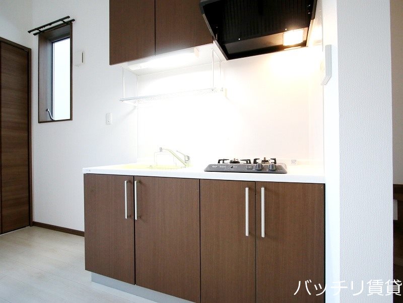 キッチン　※同型タイプの為、現状を優先いたします