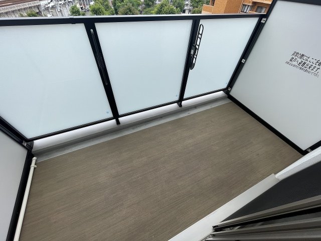 バルコニー　落ち着いた時間を過ごせるバルコニーです