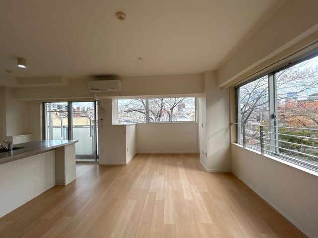 居室・リビング　居室