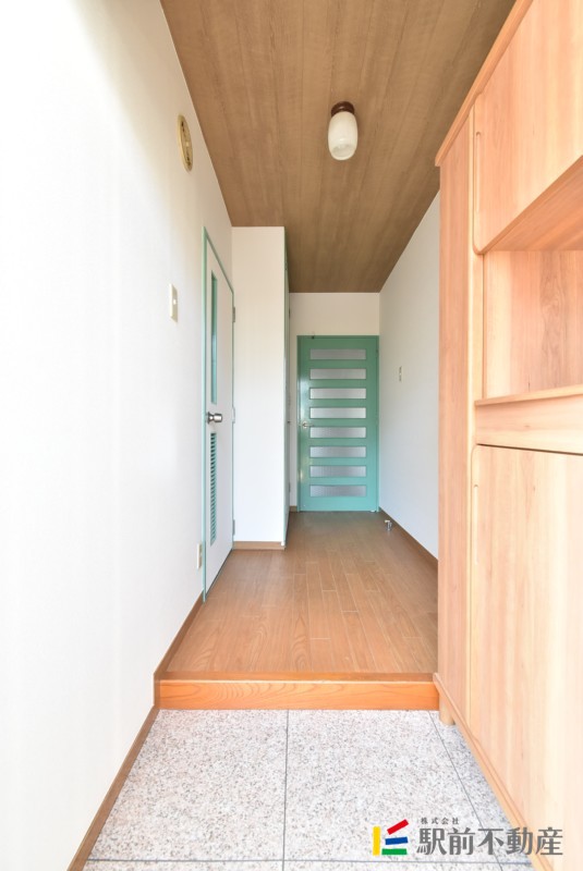 玄関　※同タイプ別部屋