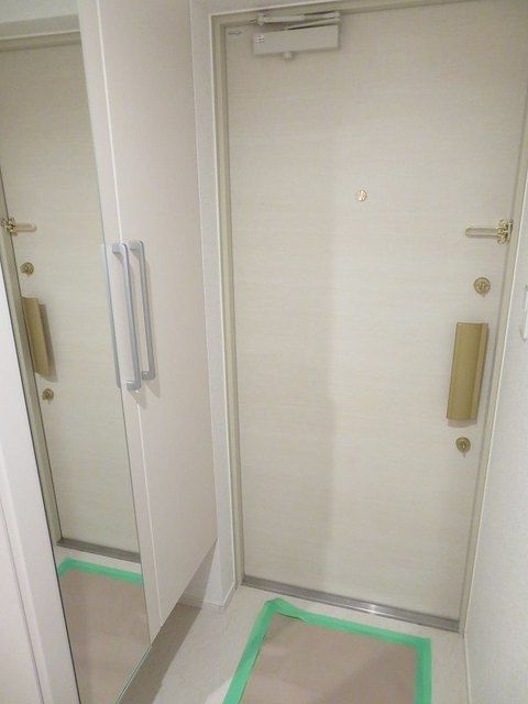 玄関　★お部屋探しは株式会社タウンハウジング東京まで★