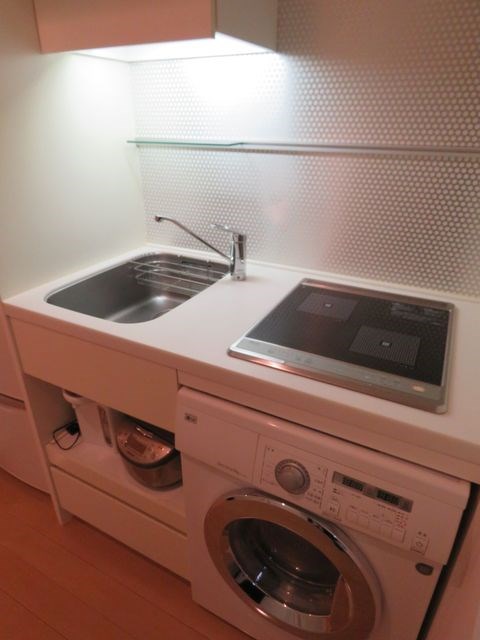 キッチン　★《見学予約受け付け中》設備充実のハイグレード賃貸マンション