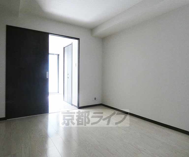 居室・リビング　きれいなフローリングです！