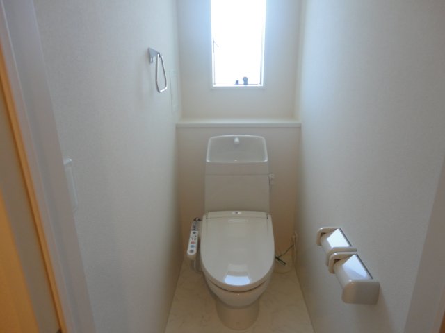 トイレ　シャワー付トイレ（イメージ）