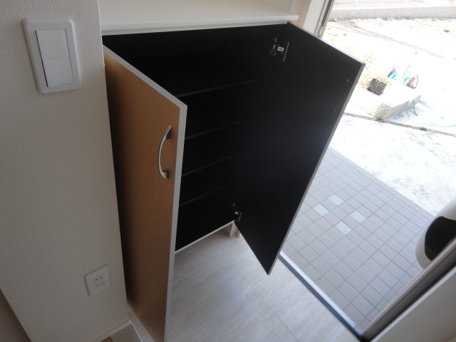 収納　下駄箱（イメージ）