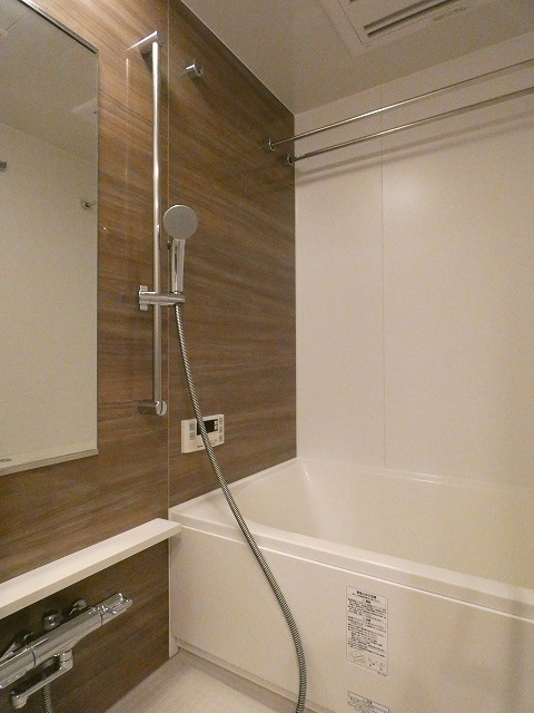 バス・シャワールーム　バス※別部屋参考写真