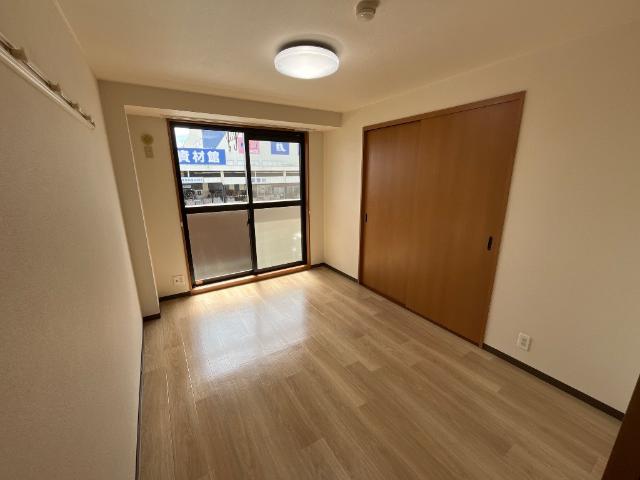 その他部屋・スペース　南側洋室