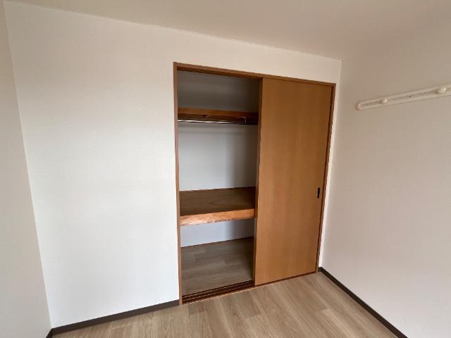 収納　南洋室収納