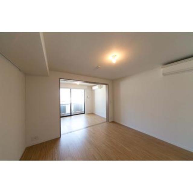 居室・リビング　※写真は同タイプ住戸です。