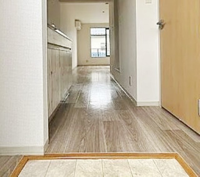 玄関　別部屋同仕様タイプ