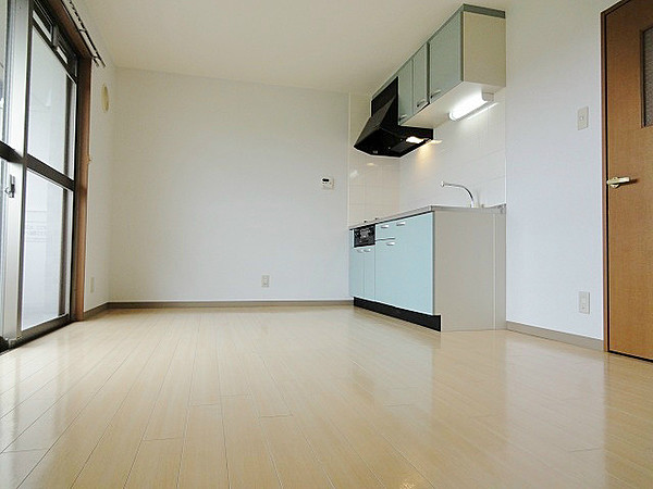 居室・リビング　同仕様写真