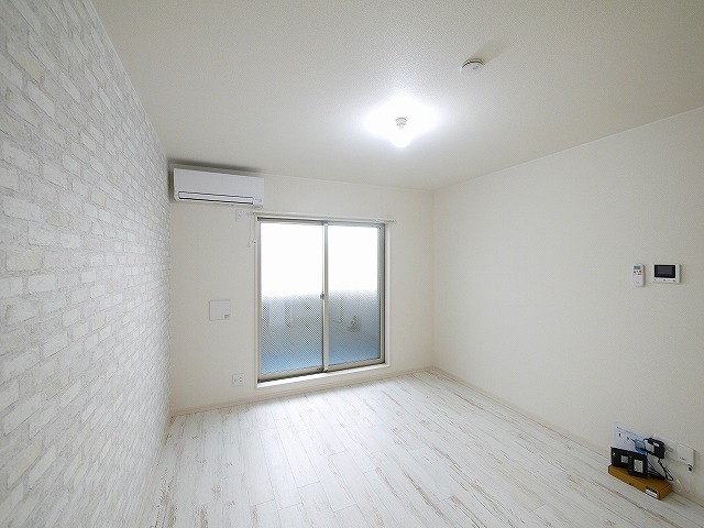 居室・リビング　使いやすい居間です