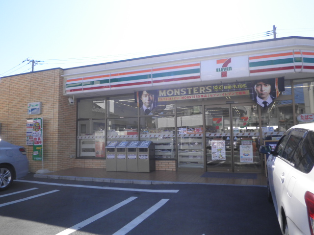コンビニ　セブンイレブン 横浜日吉本町4丁目店（コンビニ）まで390m