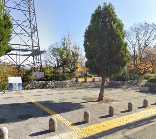 公園　八戸の里公園（公園）まで608m