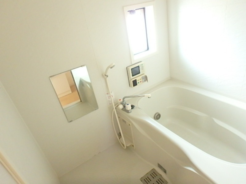 バス・シャワールーム　図面と現状に相違がある場合には現状を優先