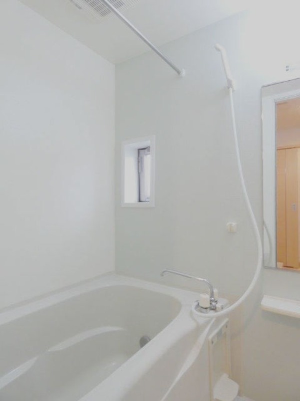 バス・シャワールーム　図面と現状に相違がある場合には現状を優先