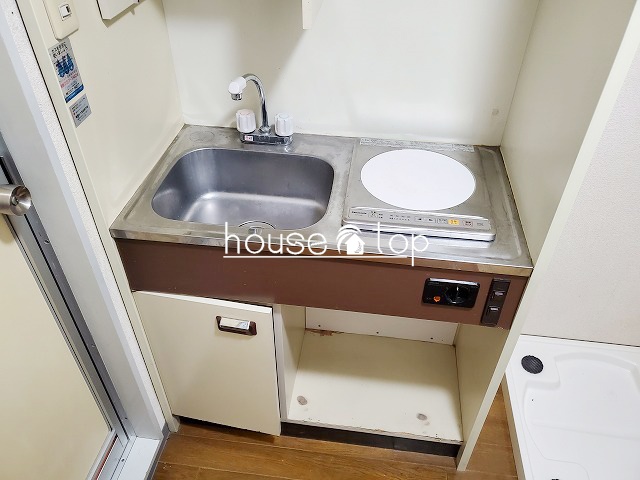 キッチン　IHクッキングヒーター完備