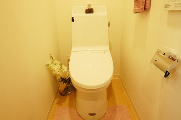 トイレ　※同じ間取り別号室参考写真 　現状優先