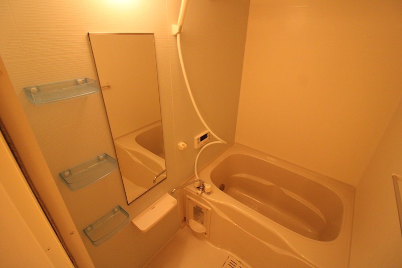 バス・シャワールーム　追炊き付き