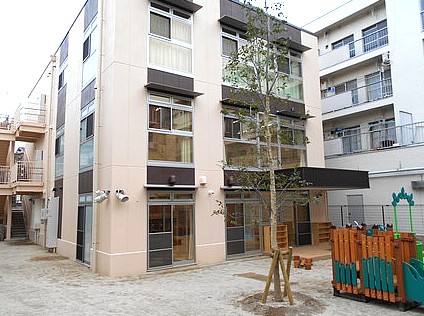 幼稚園・保育園　ソフィア稲荷保育園（幼稚園・保育園）まで1100m