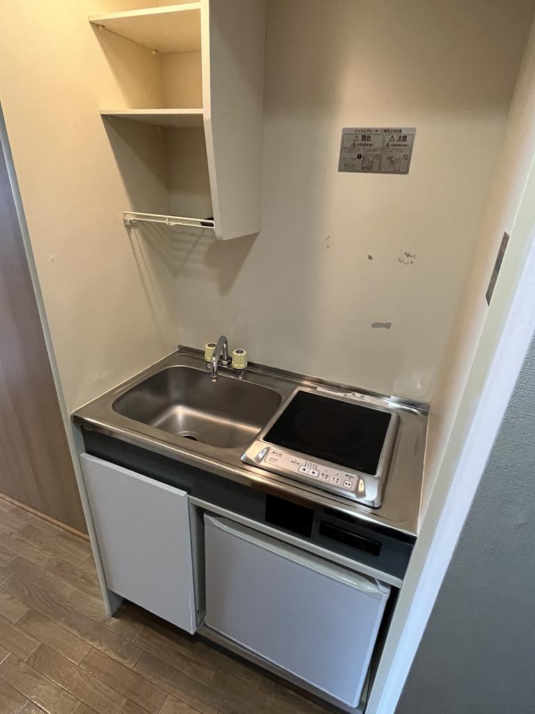 キッチン　※同タイプ・同モデルを使用