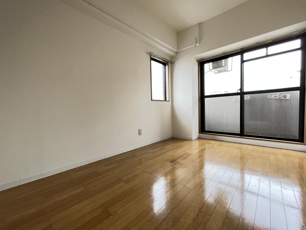 居室・リビング　※同タイプ・同モデルを使用