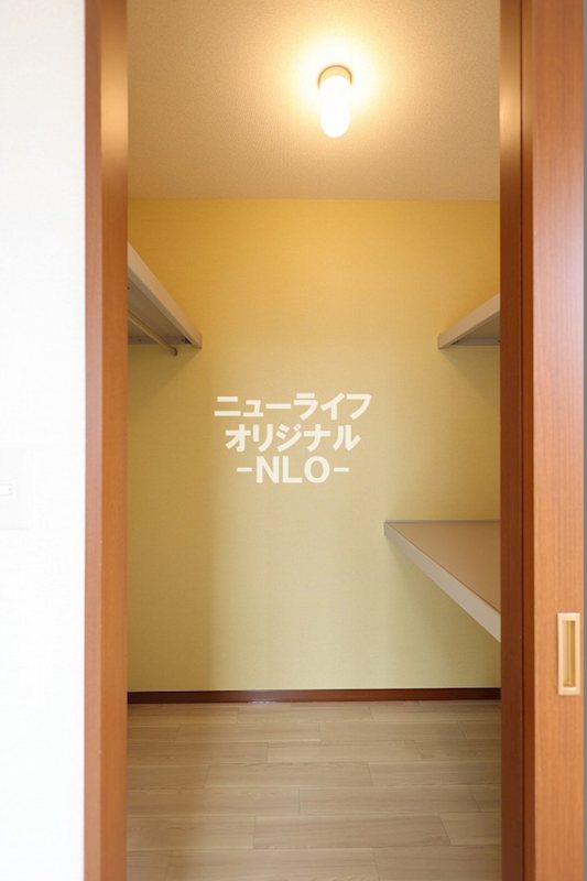 収納　収納力のあるウォークインクローゼット付き☆