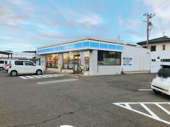 コンビニ　ローソン岡山平野店（コンビニ）まで178m
