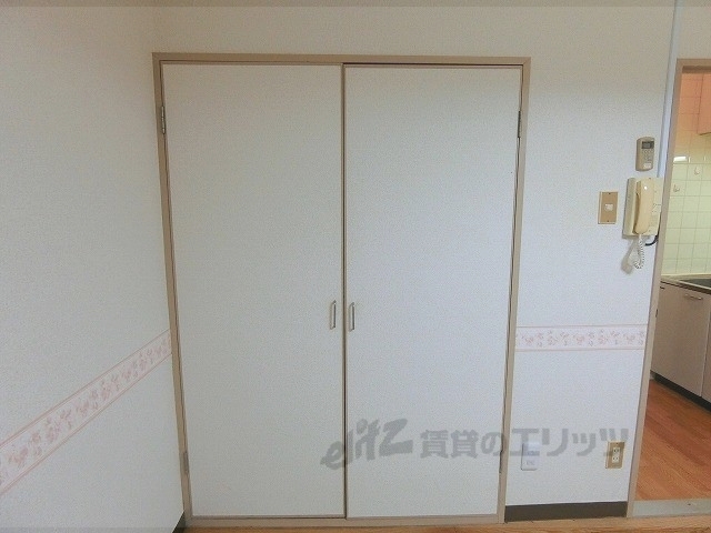 居室・リビング　洋室