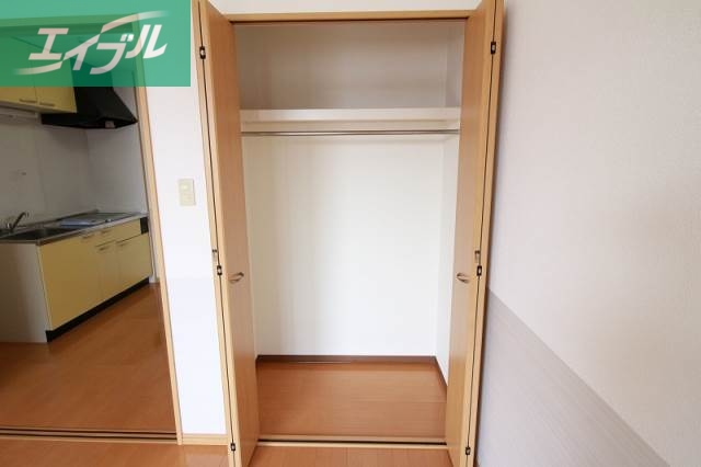 収納　クローゼット