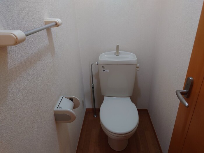 トイレ　参考写真