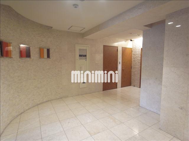 ロビー　明るい雰囲気のロビーです