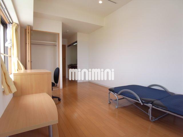 その他　ベランダ側から見たお部屋の雰囲気です