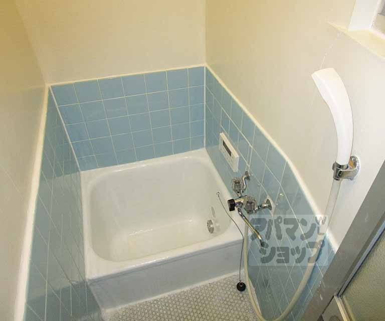 バス・シャワールーム　Ａの写真です。