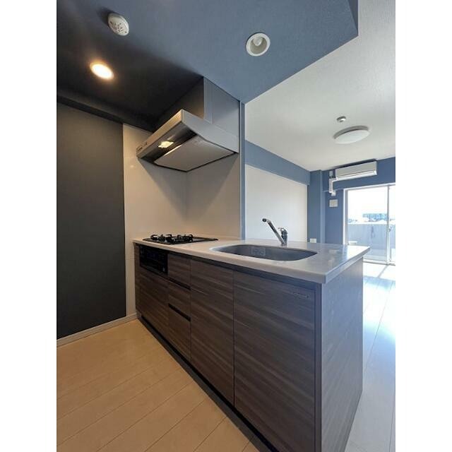 キッチン　※同仕様写真含む