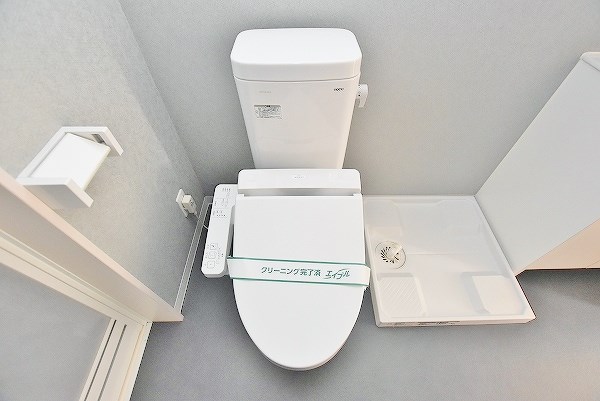 トイレ　★温水洗浄便座★