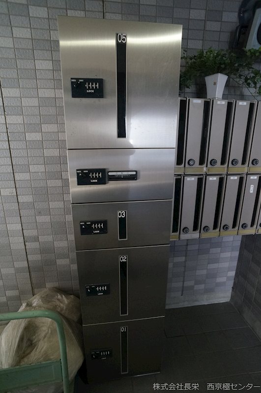 エントランス　便利な宅配BOX★