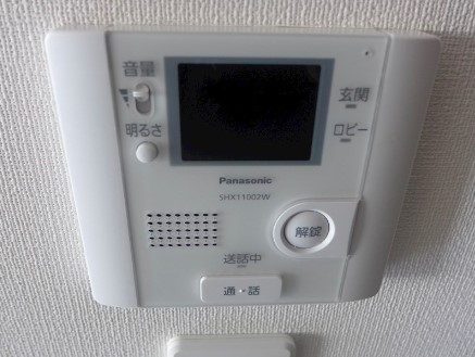 セキュリティ　モニター付きインターホン