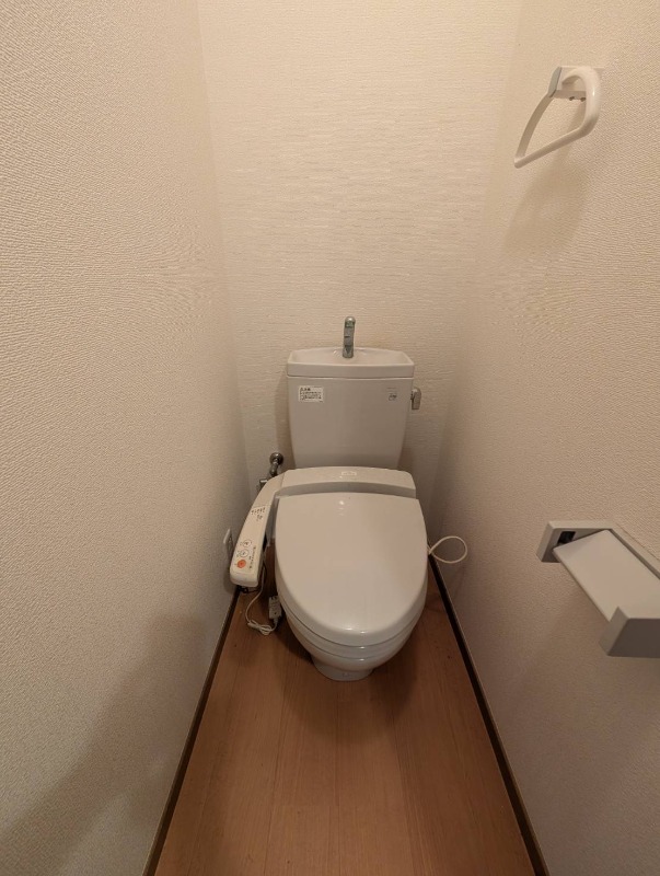 トイレ　他階の写真になります。