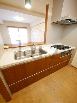 キッチン　3口コンロのIHキッチン！