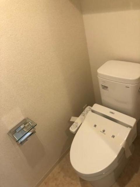 トイレ　同仕様部屋