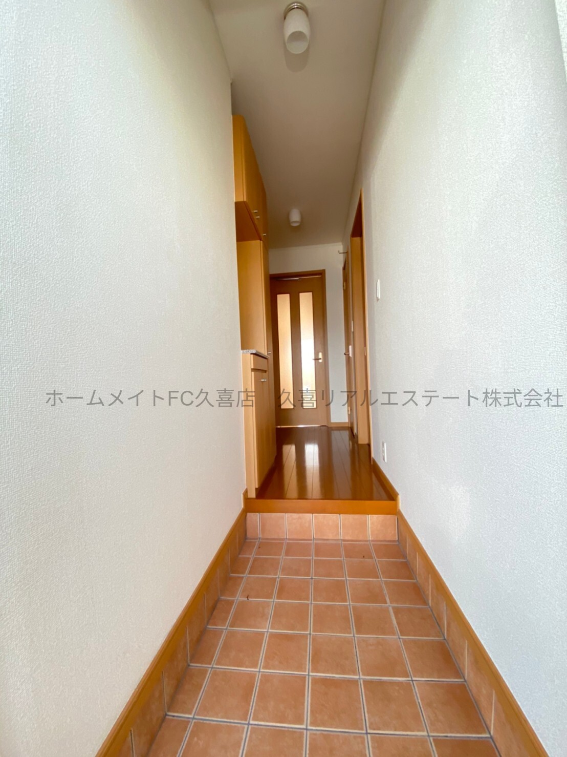玄関　同建物別号室