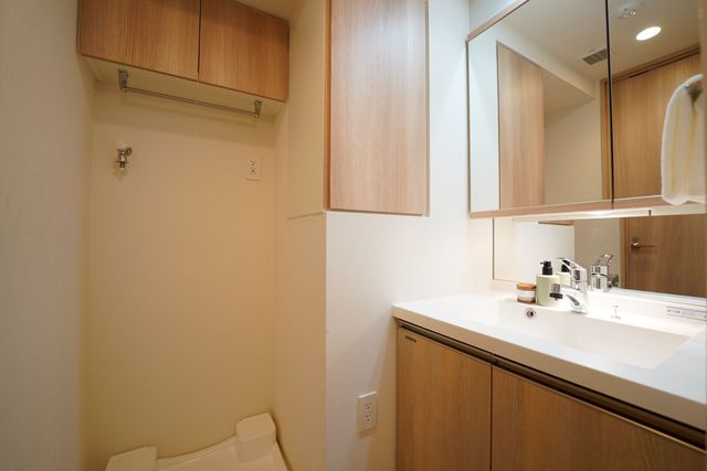 洗面設備　※写真は同タイプ住戸です。