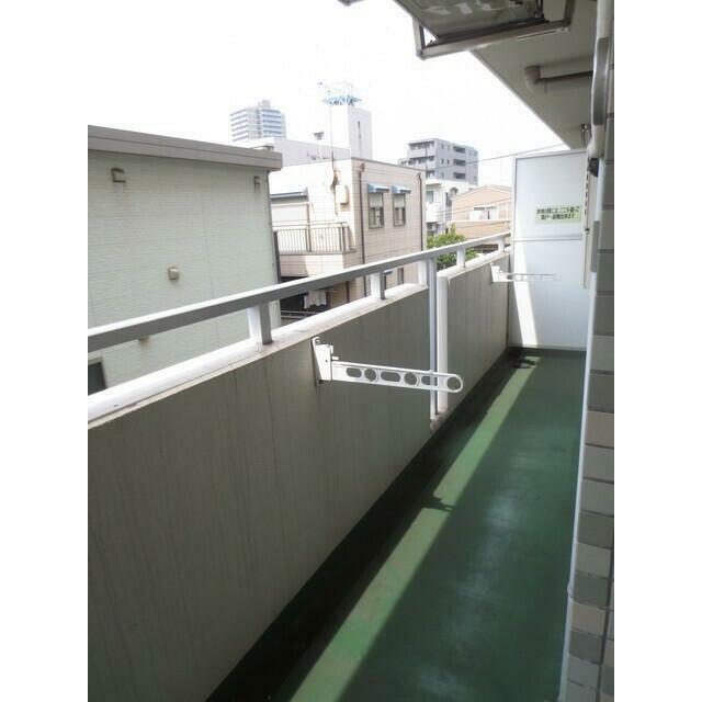 バルコニー　同タイプ・別部屋画像